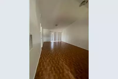 48 Silver Falls Circle, Kissimmee, FL 34743 - Photo 2