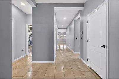 640 Bridgeford Crossing Boulevard, Davenport, FL 33837 - Photo 8