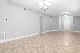 15407 Lost Creek Ln, Sun City Center, FL 33573 - Photo 8