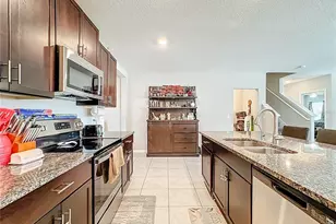 1511 Tiger Tooth Pl, Ruskin, FL 33570 - Photo 20