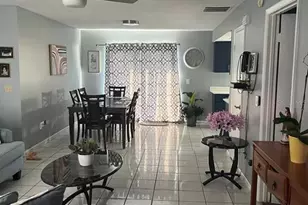 818 Poplarwood Ln, Kissimmee, FL 34743 - Photo 2