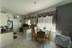 1714 Islebrook Dr, Orlando, FL 32824 - Photo 4