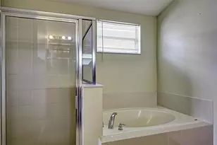 2709 Lucas Lakes Ln, Kissimmee, FL 34744 - Photo 22