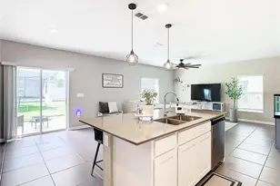 1042 John Jacob Rd, Davenport, FL 33837 - Photo 4