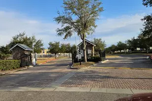 5209 Creekside Park Ave, Orlando, FL 32811 - Photo 4