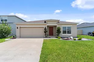 588 Meadow Bend Dr, Davenport, FL 33837 - Photo 2