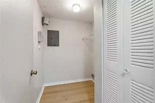 5512 Metrowest Blvd, Orlando, FL 32811 - Photo 8