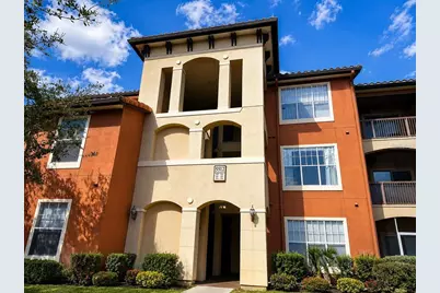 5512 Metrowest Boulevard #201, Orlando, FL 32811 - Photo 2