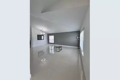 2823 Maguire Drive, Kissimmee, FL 34741 - Photo 4