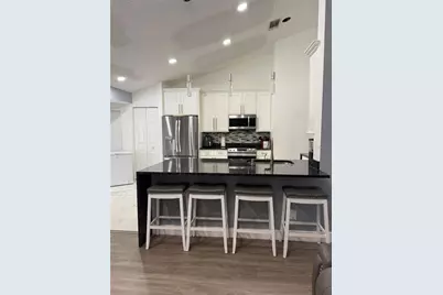 7736 Rollingridge Court, Orlando, FL 32835 - Photo 4