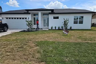292 Gardenia Rd, Kissimmee, FL 34743 - Photo 1