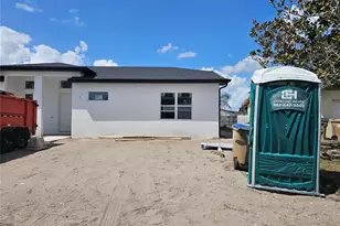 292 Gardenia Rd, Kissimmee, FL 34743 - Photo 4