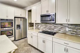 7921 Corkfield Ave, Orlando, FL 32832 - Photo 18