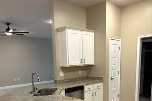 5455 Knights Lndg Dr, Lakeland, FL 33810 - Photo 16