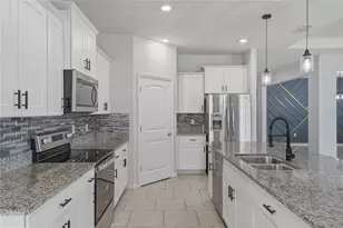 1636 Barberry Dr, Kissimmee, FL 34744 - Photo 22