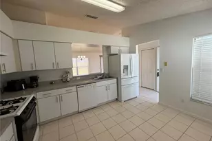 11755 Foxglove Dr, Clermont, FL 34711 - Photo 6