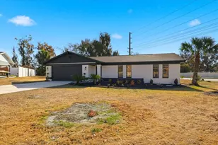 6134 Christina Dr E, Lakeland, FL 33813 - Photo 2