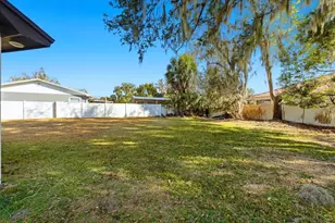 6134 Christina Dr E, Lakeland, FL 33813 - Photo 48