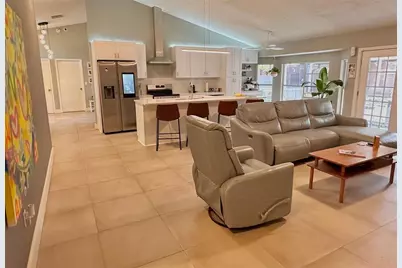 9102 Floribunda Drive, Orlando, FL 32818 - Photo 2