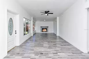 913 Buckwood Dr, Orlando, FL 32806 - Photo 14