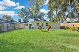 913 Buckwood Dr, Orlando, FL 32806 - Photo 8