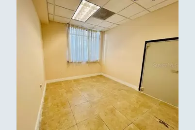 1800 W Oak Ridge Road #B, Orlando, FL 32809 - Photo 4