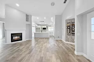 2605 Hawthorne Ln, Kissimmee, FL 34743 - Photo 4