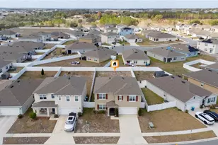 740 Squires Grove Dr, Winter Haven, FL 33880 - Photo 2