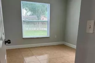 709 Bryon Ct, Lakeland, FL 33810 - Photo 4