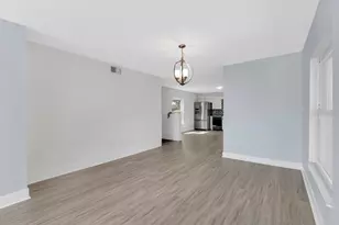 6670 Bay Shore Dr, Saint Cloud, FL 34771 - Photo 4