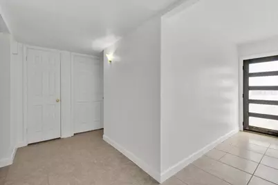 6670 Bay Shore Drive, Saint Cloud, FL 34771 - Photo 2