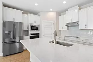 15537 Mango Isle St, Winter Garden, FL 34787 - Photo 6