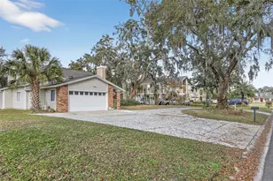 1595 Shady Oak Dr, Kissimmee, FL 34744 - Photo 2