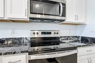 2512 Blowing Breeze Ave, Kissimmee, FL 34744 - Photo 14