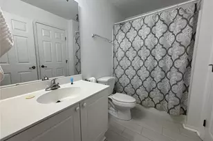 2833 Club Cortile Cir, Kissimmee, FL 34746 - Photo 16