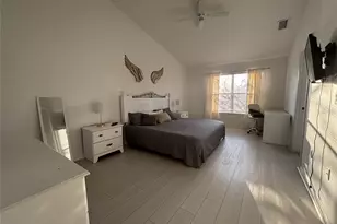 2833 Club Cortile Cir, Kissimmee, FL 34746 - Photo 12