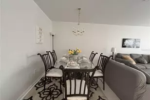 2833 Club Cortile Cir, Kissimmee, FL 34746 - Photo 6