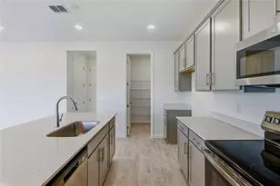 3487 Macchi Ave, Tavares, FL 32778 - Photo 6
