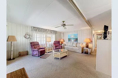 1100 Belcher Road S #561, Largo, FL 33771 - Photo 4