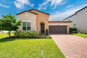 2009 Napoli Dr, Saint Cloud, FL 34771 - Photo 2