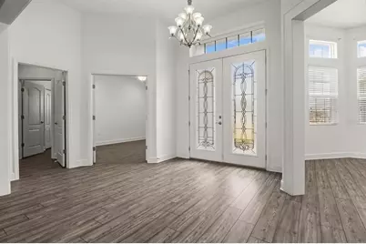 530 Sanctuary Boulevard, Winter Haven, FL 33881 - Photo 8