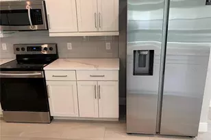 281 Auburn Ave, Kissimmee, FL 34747 - Photo 10