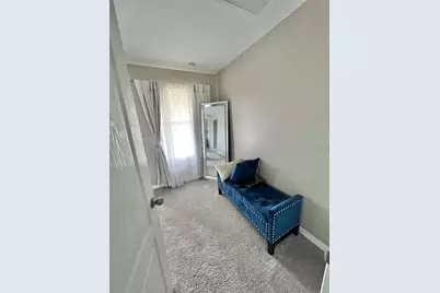 2220 Grantham Avenue, Davenport, FL 33837 - Photo 10