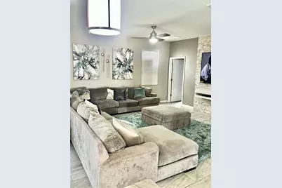 2220 Grantham Avenue, Davenport, FL 33837 - Photo 4