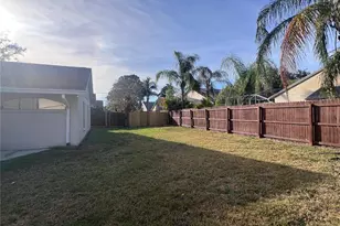 9224 Sunflower Dr, Tampa, FL 33647 - Photo 6