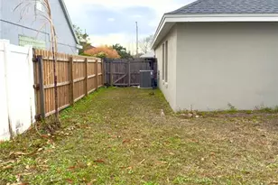 2951 Smithfield Dr, Orlando, FL 32837 - Photo 34