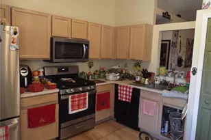 2546 Sage Dr, Kissimmee, FL 34758 - Photo 4