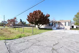 3190 Morning Light Way, Kissimmee, FL 34744 - Photo 2