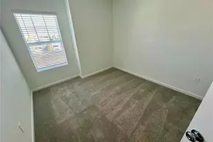 2811 Skyline Loop, Kissimmee, FL 34758 - Photo 8