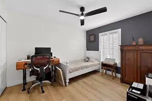 4667 Hamlets Grv Dr, Sarasota, FL 34235 - Photo 18